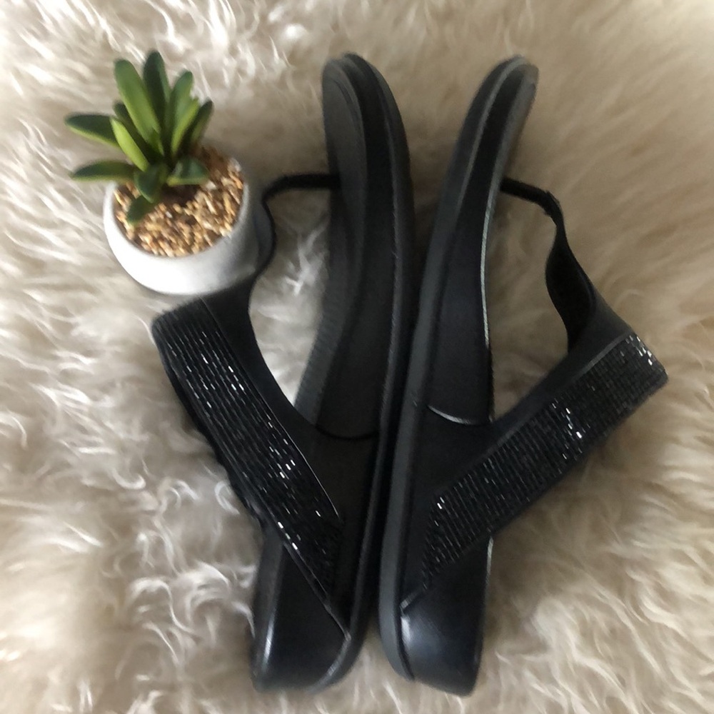 FITFLOP BANDA MICRO-CRYSTAL TOE-POST BLACK LEATHER Flip Flop SANDALS SZ 5 EUC - Picture 5 of 9